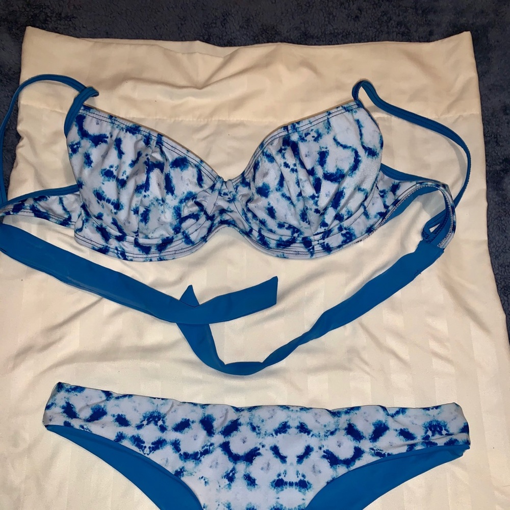 Lali and Layla Bikini